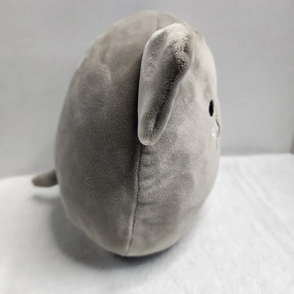 Kellytoy this squishmallow